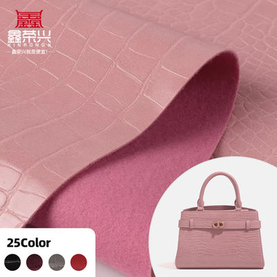 पीवीसी चमड़े का नकली चमड़े का कपड़ा पशु पैटर्न के साथ 137 सेमी चौड़ाई और डबल ब्रश बैक