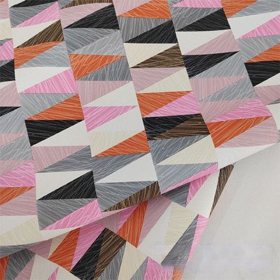 0.8 मिमी रंगीन ज्यामितीय डिजाइन पीवीसी चमड़े के लिए हैंडबैग पैकिंग बॉक्स फोन केस सजावट उपयोग