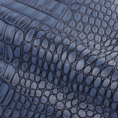 जूते के लिए उभरा हुआ माइक्रोफाइबर चमड़ा 1.2 मिमी लालित्य मगरमच्छ पैटर्न चमड़ा