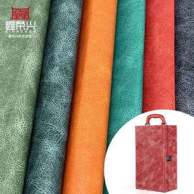 पीवीसी मुद्रित सिंथेटिक लेदर फैब्रिक नोटबुक / टेबल मैट / फोन शेल पैकिंग बॉक्स के लिए वाटरप्रूफ, क्राफ्ट बैग के लिए