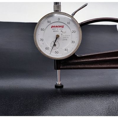 पीवीसी 882 काउहाइड एम्बॉस्ड सिंथेटिक लेदर फर्नीचर असबाब के लिए