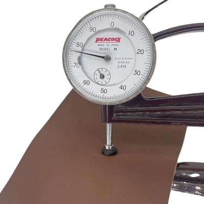 फर्नीचर के लिए पीवीसी टेक क्लॉथ बैक्ड फ़ॉक्स लेदर 140 सेमी चौड़ा