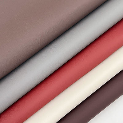 पीवीसी नपा इम्बोस्ड फेक्स लेदर वाटरप्रूफ घर्षण प्रतिरोधी 54 "चौड़ाई