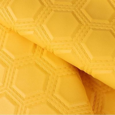 पीवीसी कढ़ाई हेक्सागोन एम्बोस्ड आर्टिफिशियल सिंथेटिक लेदर फॉर कार पैर कार सीट सोफा सजावट बैग नकली चमड़े के कपड़े