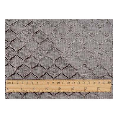 स्पॉट होलसेल पीवीसी ब्राइट ज्यामितीय पैटर्न कृत्रिम सिंथेटिक लेदर पैकेजिंग वॉलेट बॉक्स नोटबुक फॉक्स लेदर फैब्रिक