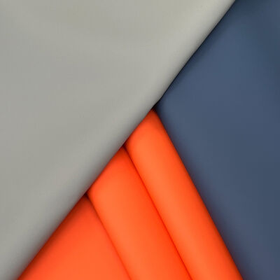 160 सेमी पीवीसी सिंथेटिक फ़ॉक्स लेदर सामग्री चिकनी मैट बनावट वाली उभरी हुई स्ट्रेच सोफा जूते कार सीट असबाब कुर्सी