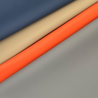 160 सेमी पीवीसी सिंथेटिक फ़ॉक्स लेदर सामग्री चिकनी मैट बनावट वाली उभरी हुई स्ट्रेच सोफा जूते कार सीट असबाब कुर्सी