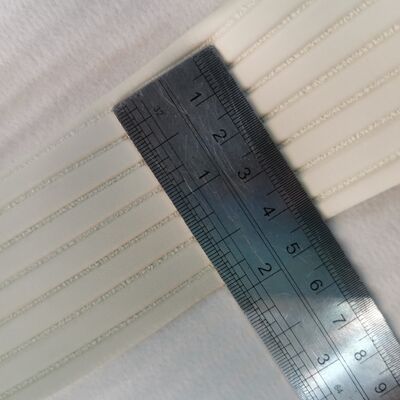 फर्नीचर, सोफा सीटों, घरेलू सामानों के लिए पीवीसी धारीदार दानेदार सिंथेटिक कृत्रिम चमड़ा उभरा हुआ नकली चमड़ा सामग्री