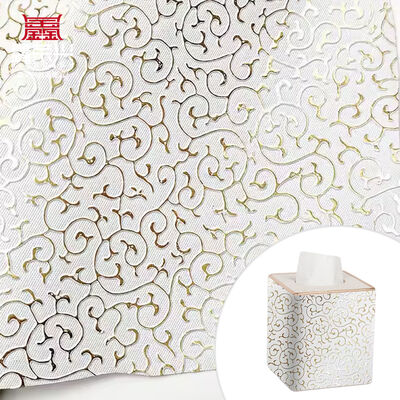 थोक पीवीसी गोल्डन फिल्म एम्बॉस्ड स्टाइल आर्टिफिशियल सिंथेटिक लेदर बैग पैकेजिंग बॉक्स जूते नोटबुक फैब्रिक के लिए